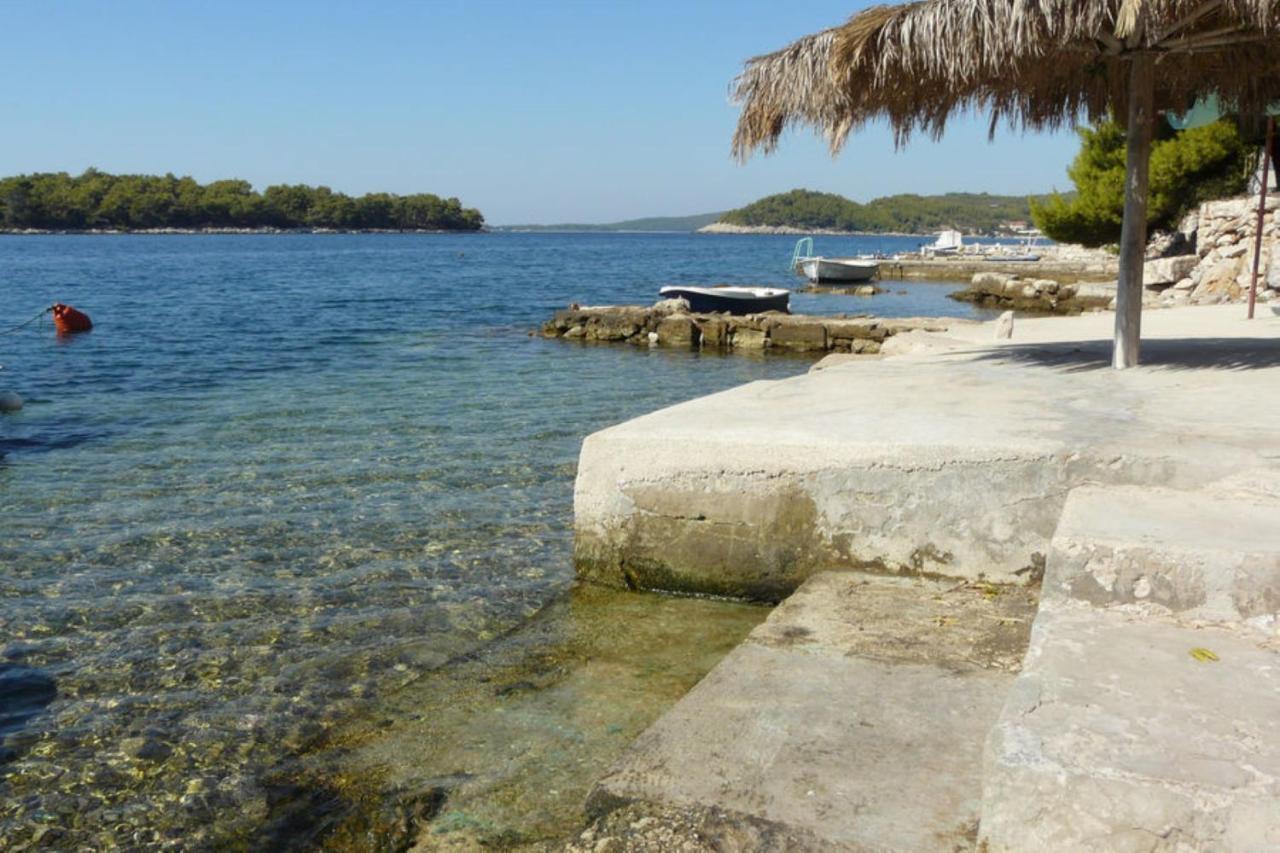 A1 - Apt Near Beach With Terrace And The Sea View Blato  Exterior foto