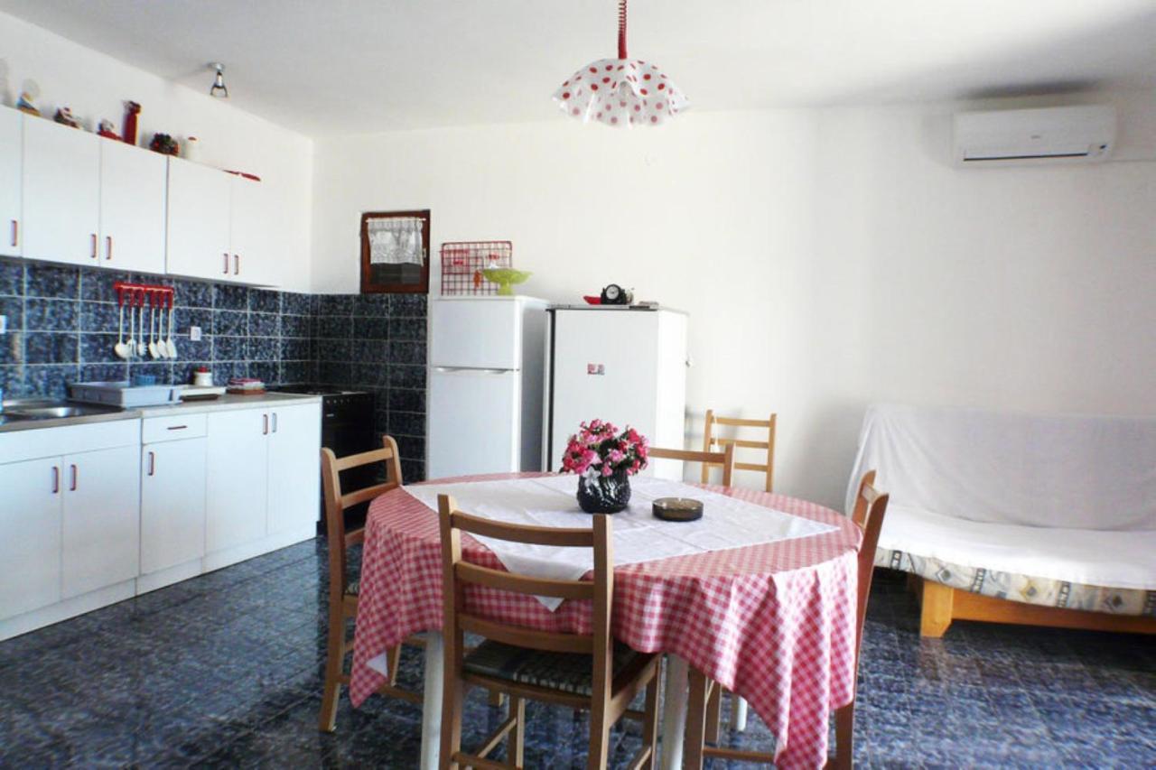 A1 - Apt Near Beach With Terrace And The Sea View Blato  Exterior foto